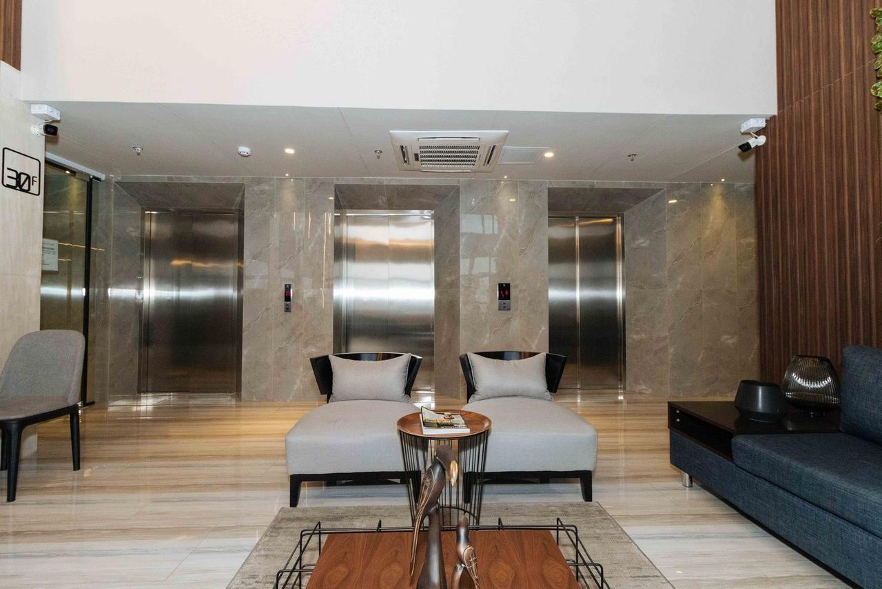 Отель Reddoorz Premium Near Ust Hospital Манила Экстерьер фото